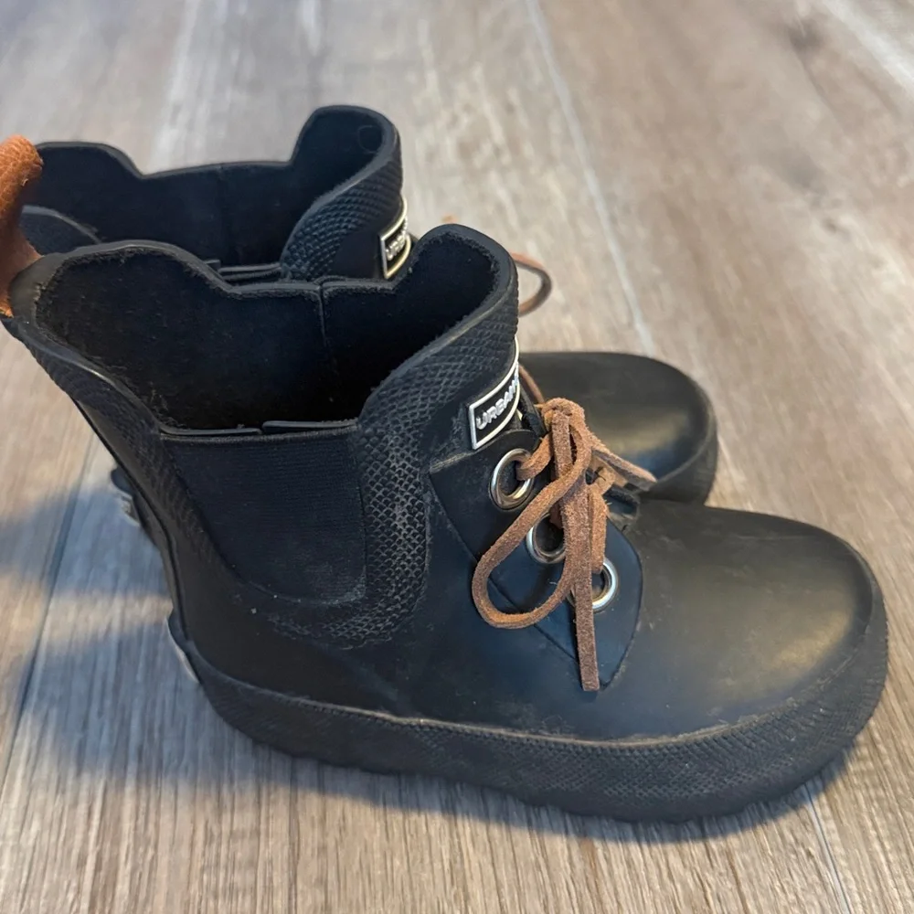Pine Boots from Urban Pines Company, with natural rubber and vegan leather.